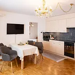 Chesa Sur Ova 30 By Interhome Apartamento